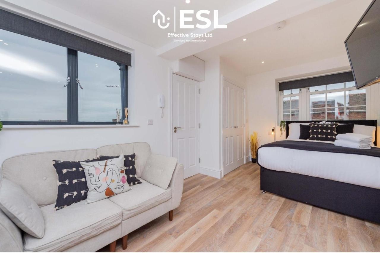 3, Floor Town Centre Apartment *